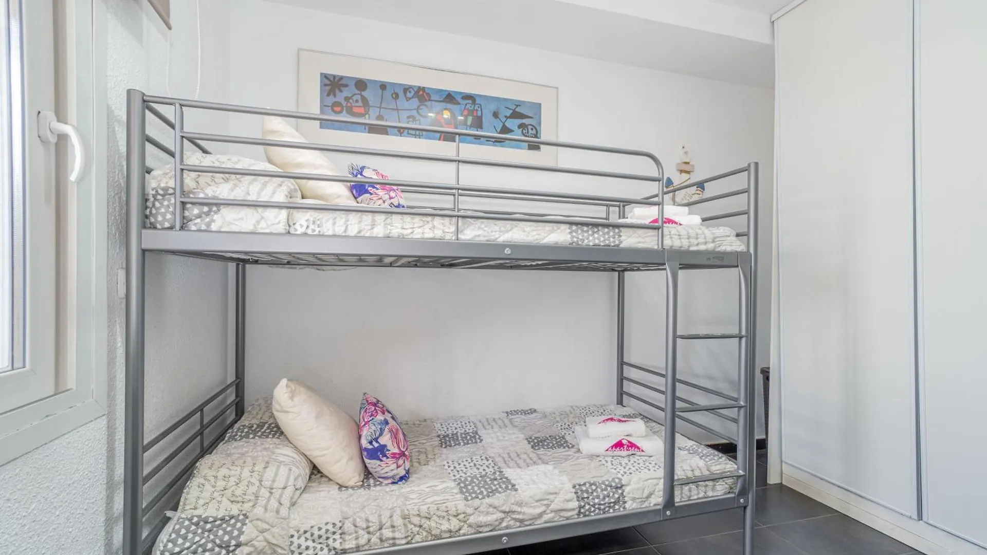 אמפוריבראבה Apart-Rent Apartment Sant Maurici 0137