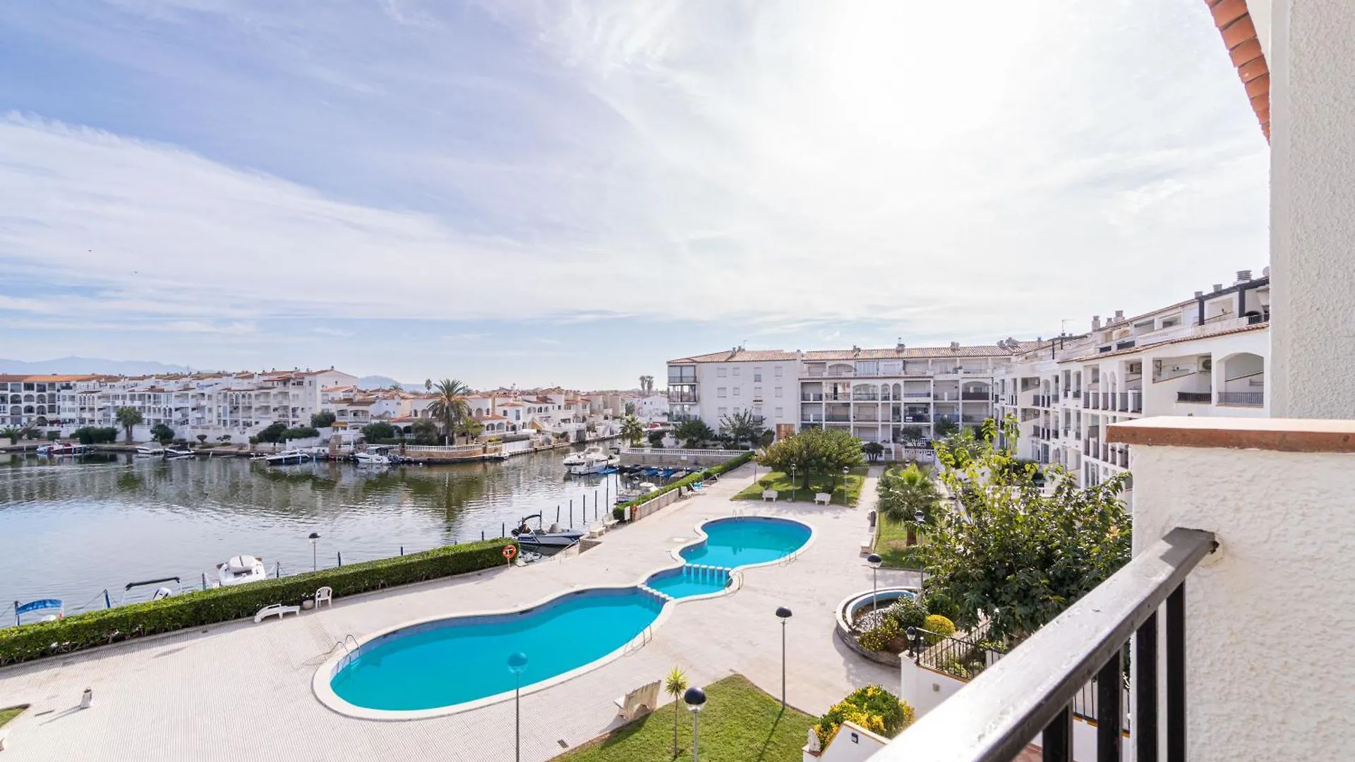 Apart-Rent Apartment Sant Maurici 0137 エンプリアブラバ 0*,